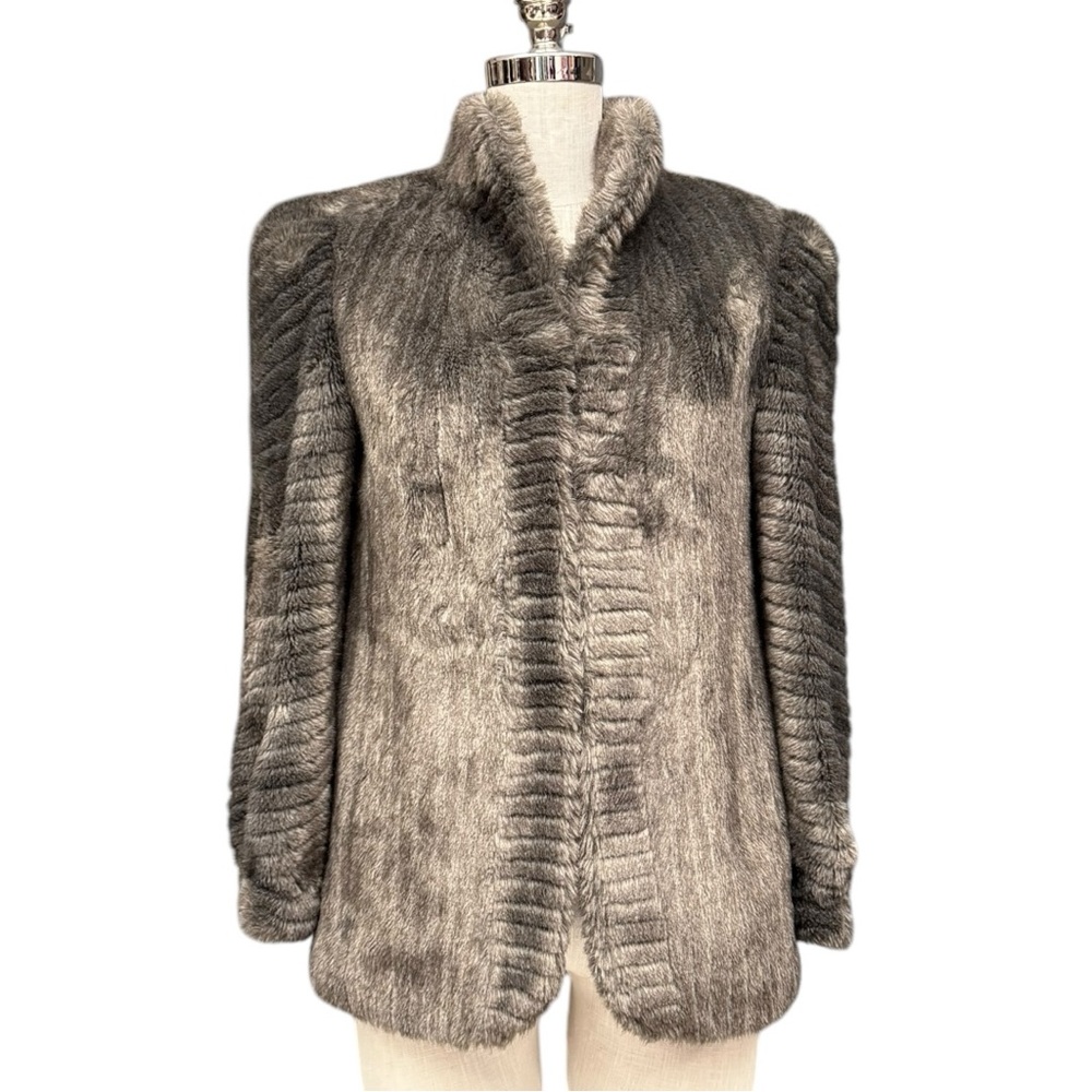 Vintage Girmes Faux Fur Jacket in Chinchilla Gray - Size S/M
